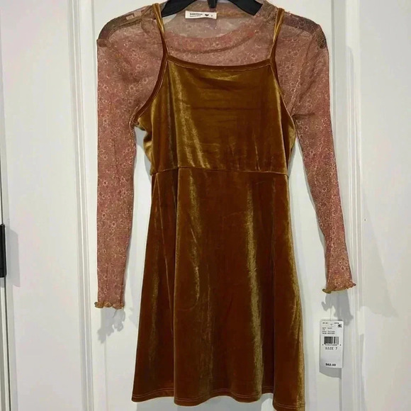 VELVET SLIP DRESS WITH FLORAL PRINTED MESH TOP 2 PIECE SET - Picture 3 of 7